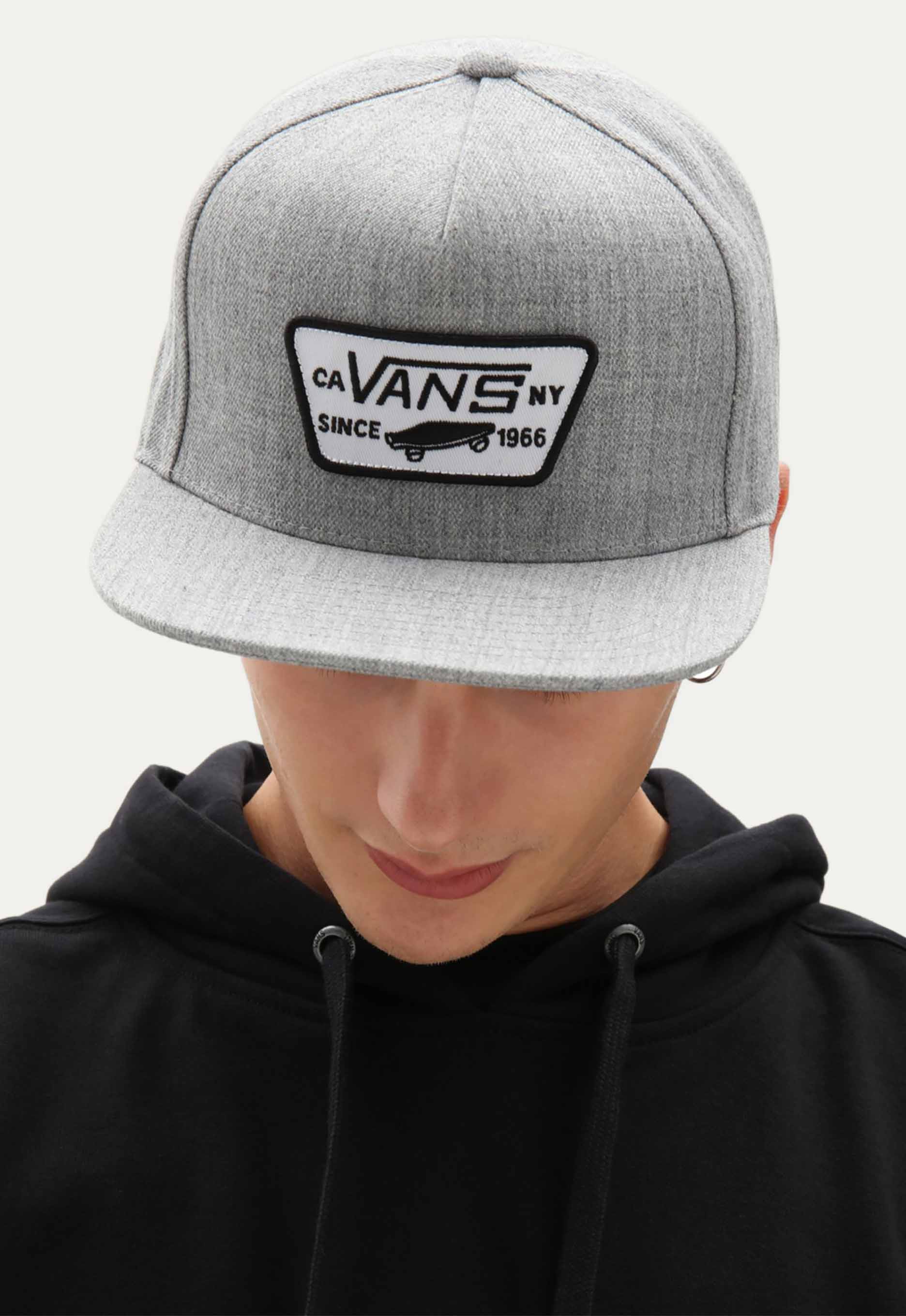 Vans Full Patch Snapback Pet Vans Full Patch Snapback Pet