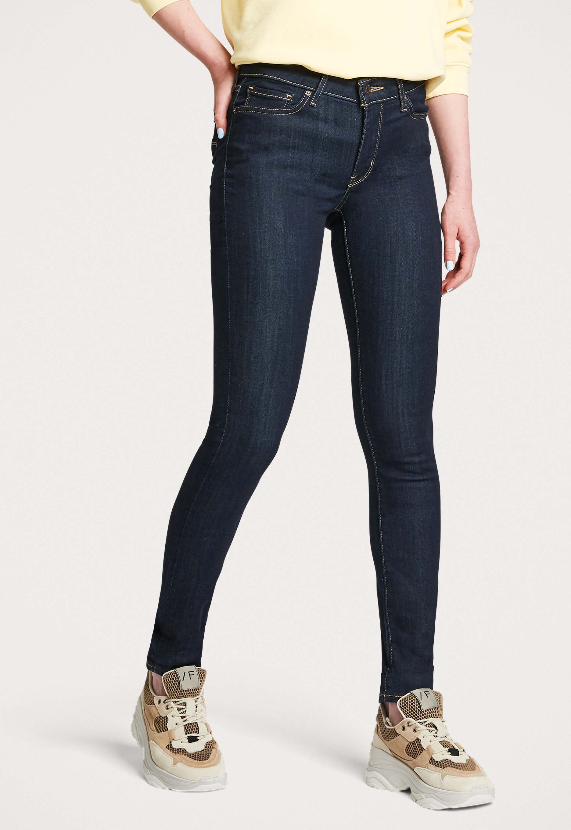 Levi's 711 Mid Rise Slim Jeans