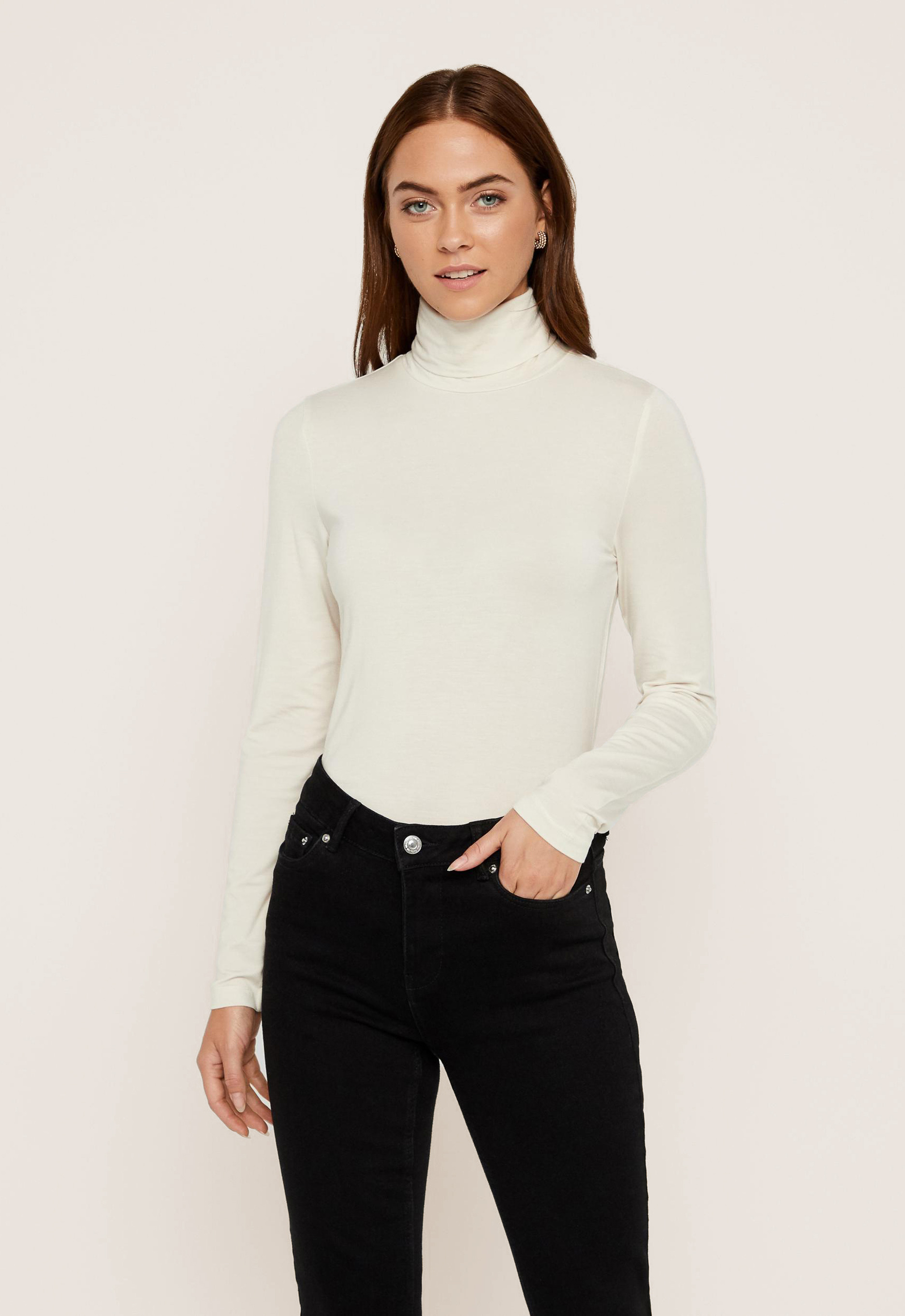 Vero Moda Ava Lulu Rollneck Top Vero Moda Ava Lulu Rollneck Top