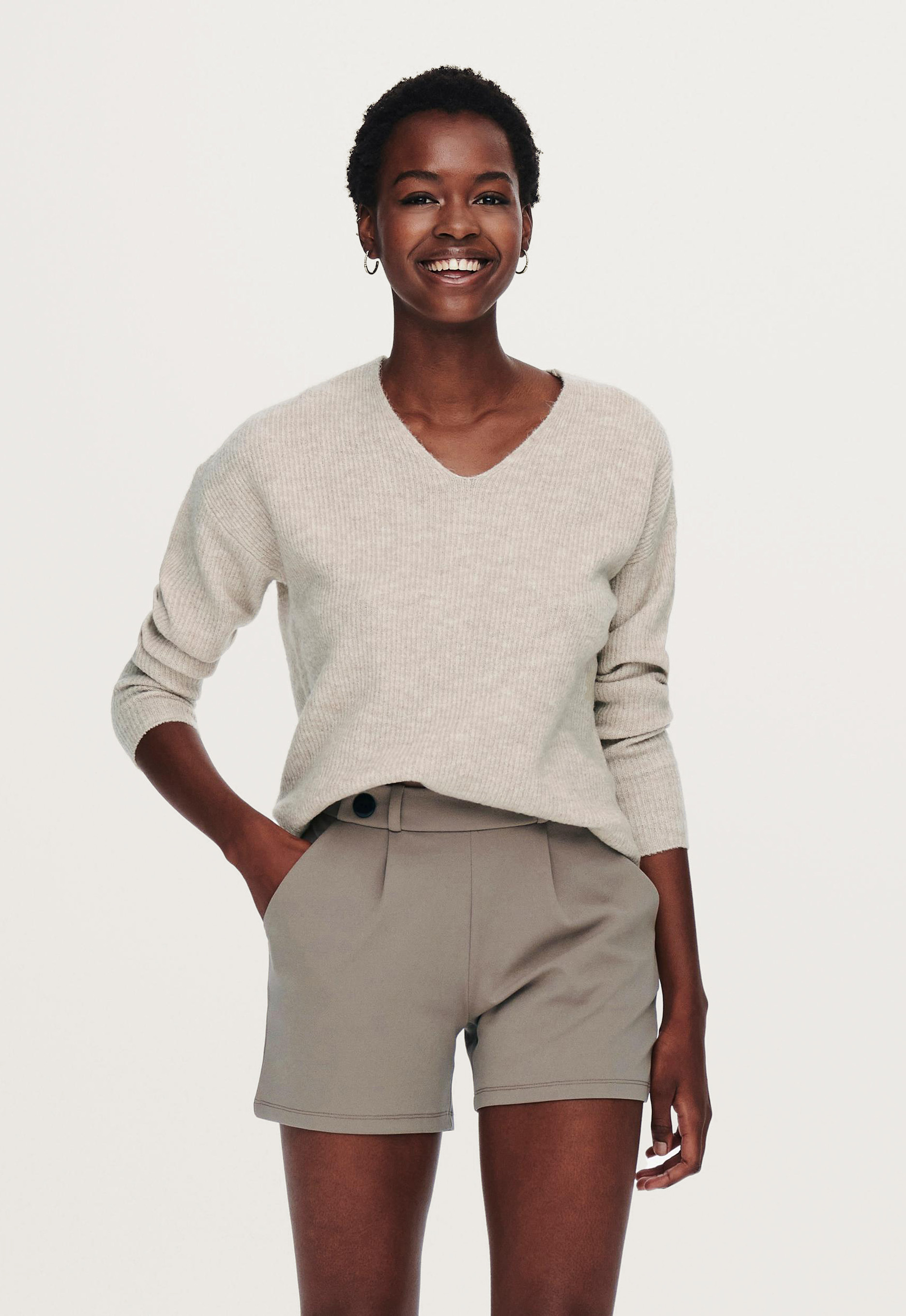 Only Only4588 Onlcamilla v-neck l/s pullover Only Only4588 Onlcamilla v-neck l/s pullover