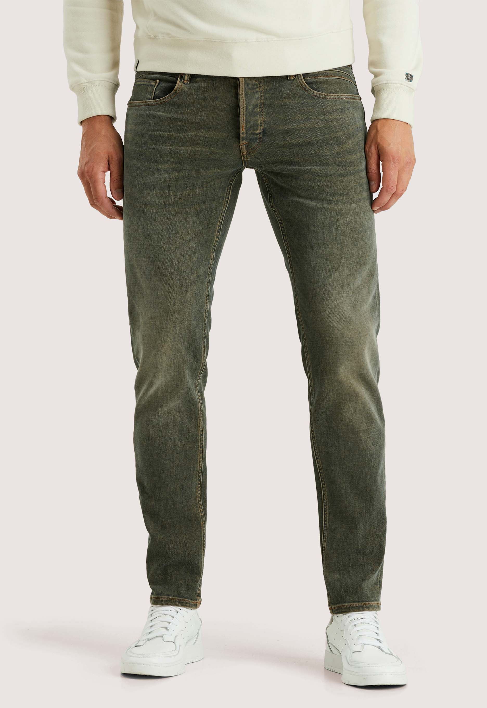 Cast iron Shiftback Tapered Jeans