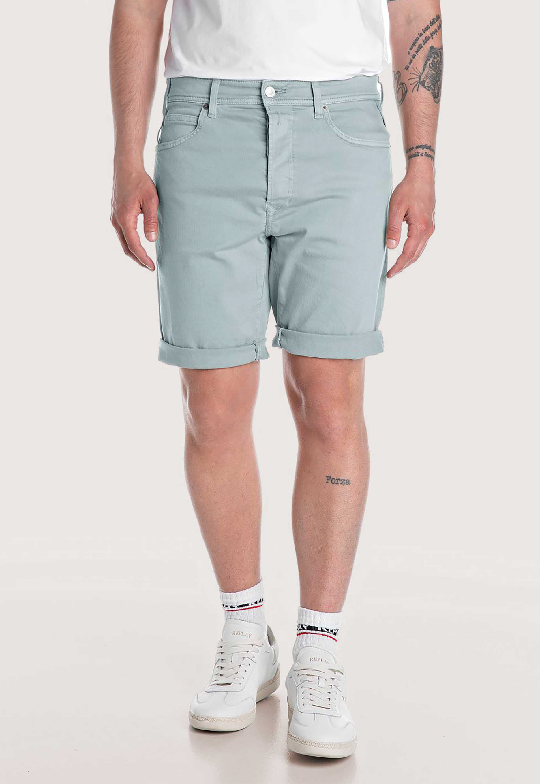 Replay Tapered Short