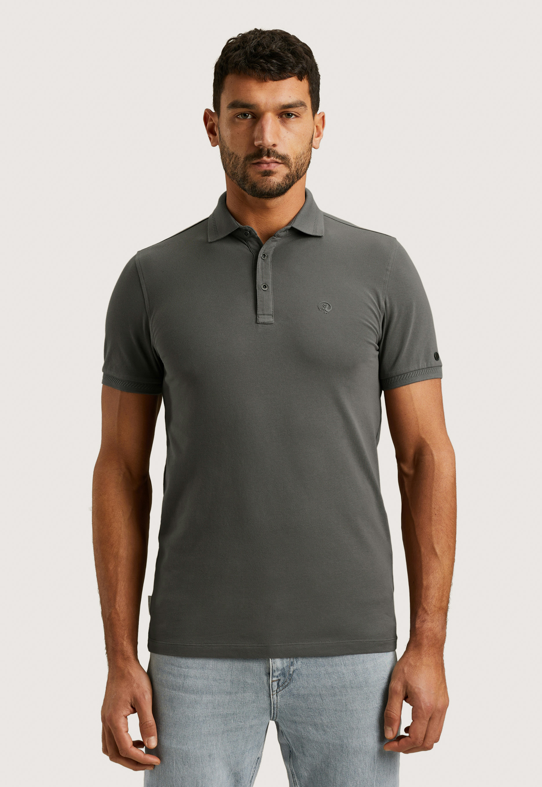 Cast iron Essential Polo