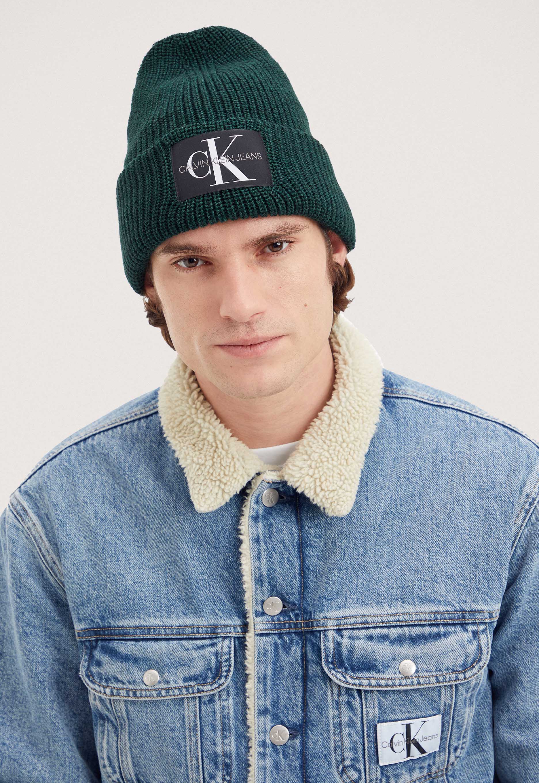 Calvin Klein Monologo Patch beanie Calvin Klein Monologo Patch beanie