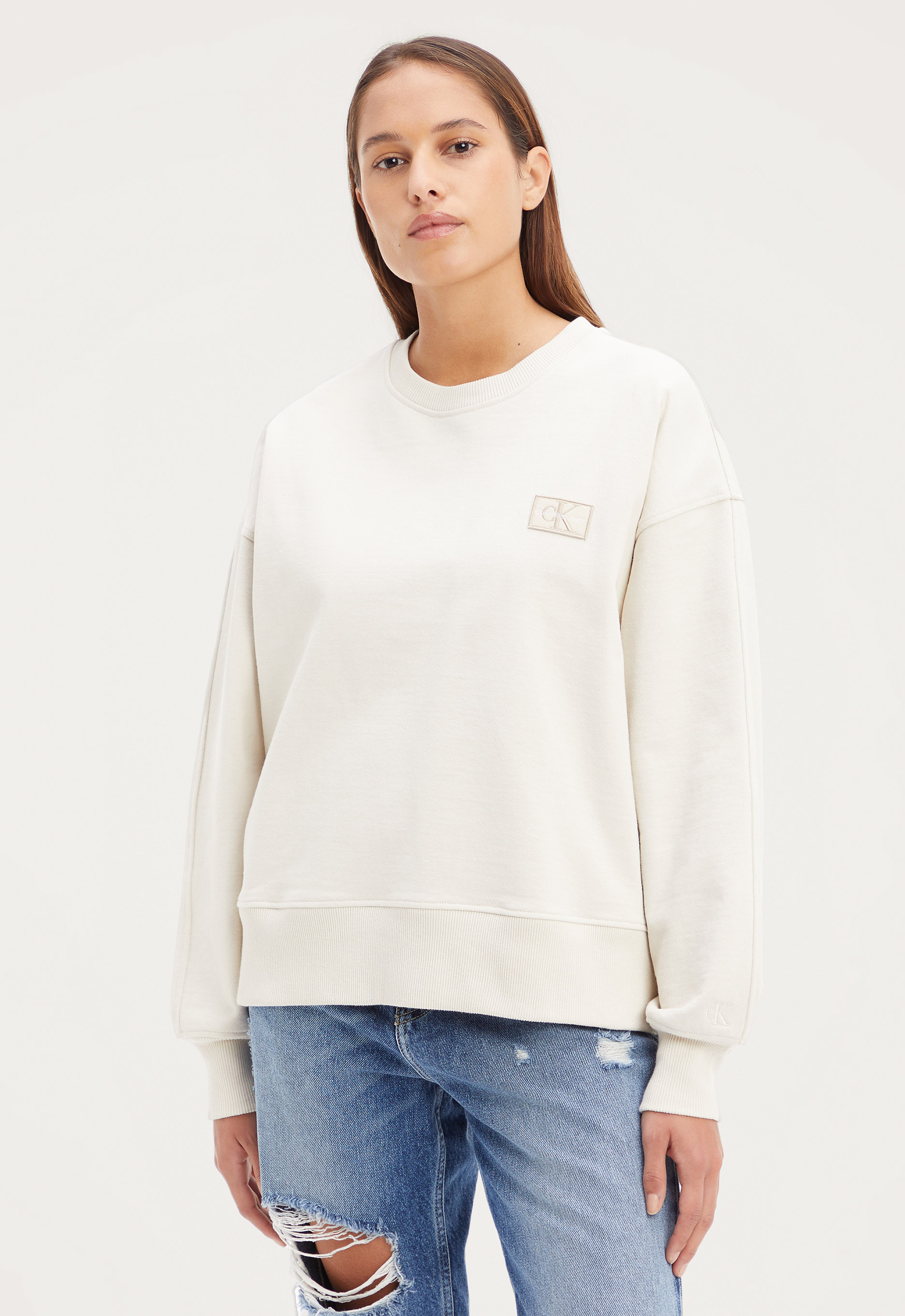Calvin Klein Badge Oversized Crew Neck Sweater Calvin Klein Badge Oversized Crew Neck Sweater