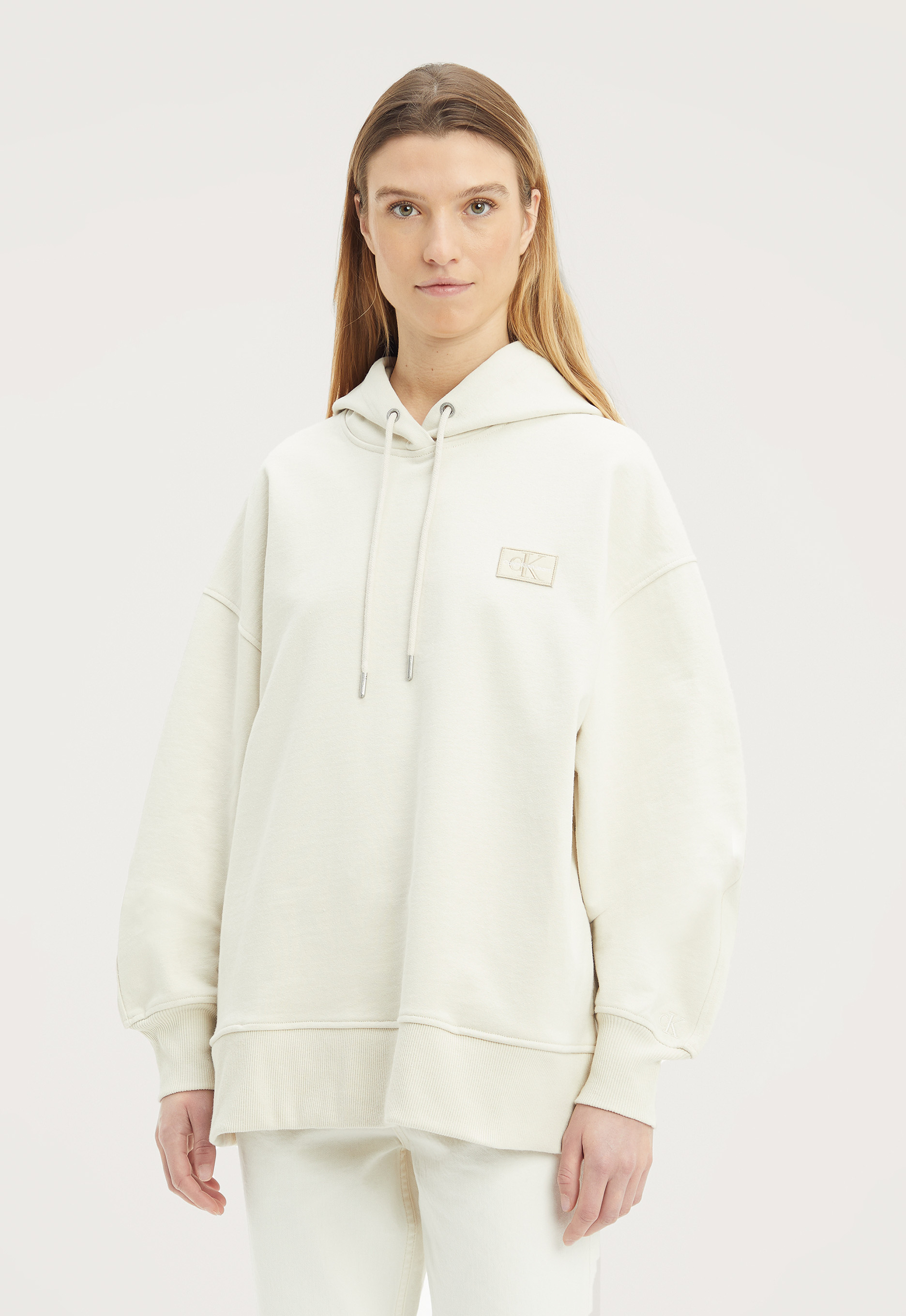 Calvin Klein Badge Oversized Sweater Calvin Klein Badge Oversized Sweater