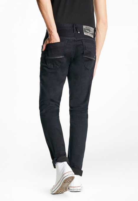 PTR650 Skymaster Tapered Jeans