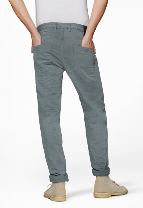 Dylan Regular Tapered Jeans