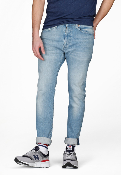 512 Slim Tapered Jeans