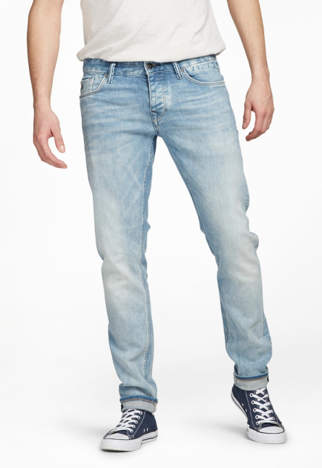 Riser Slim Jeans