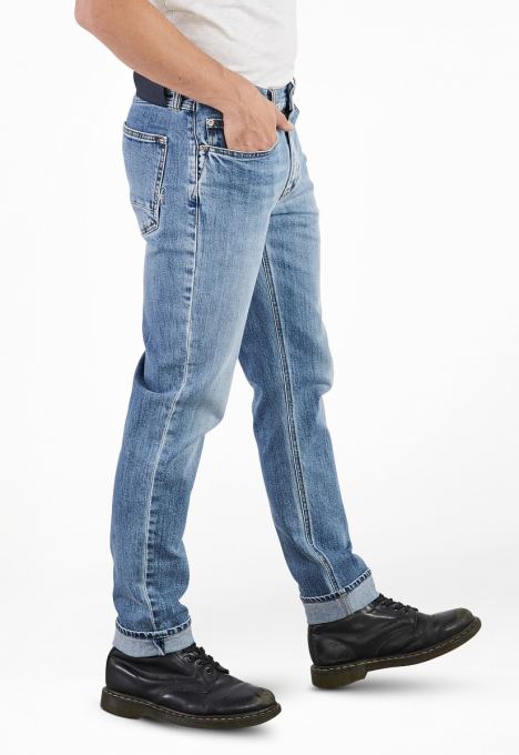 Argo Regular Tapered Jeans