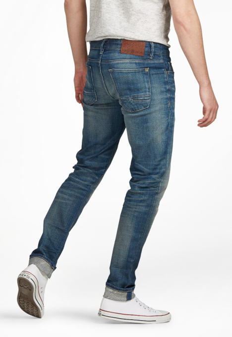 Riser Slim Jeans