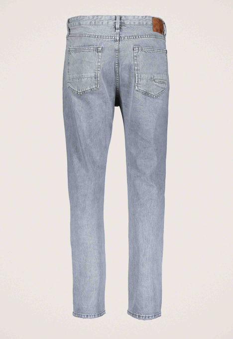 Cuda Relax Tapered Jeans