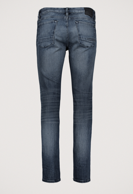 Riser Slim Jeans