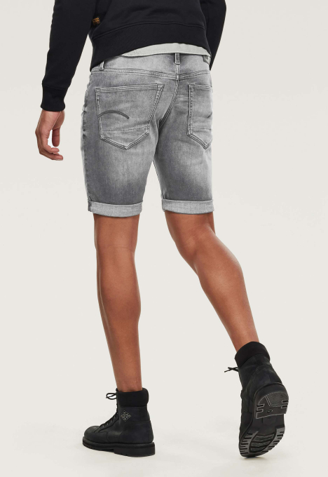 Slim Short