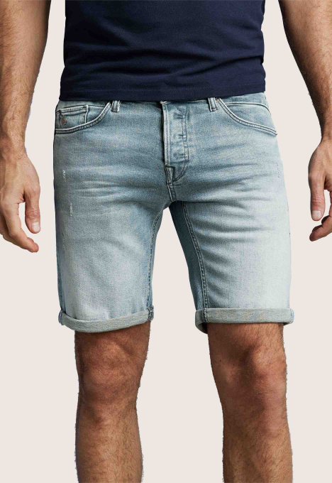 Riser Short