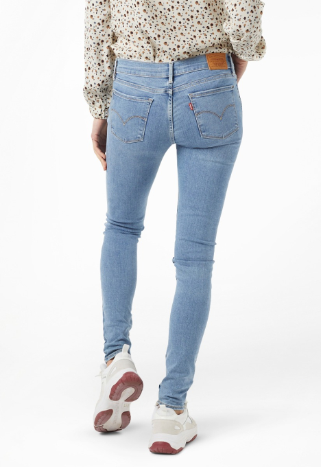 710 Mid Rise Super Skinny Jeans