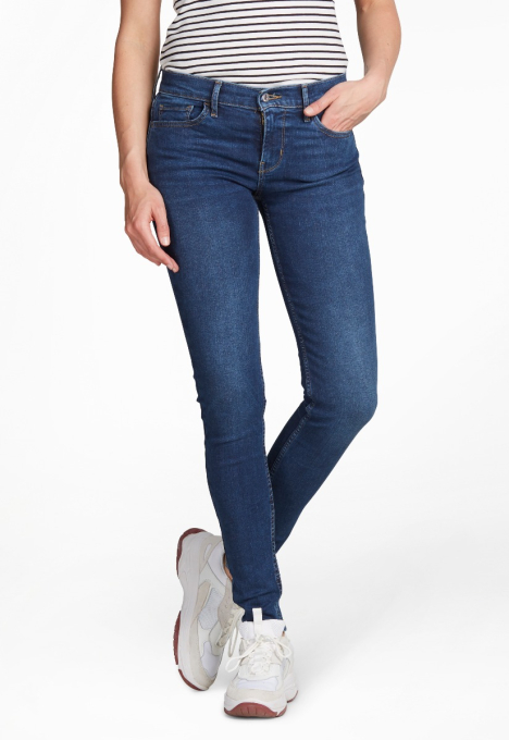 710 Mid Rise Super Skinny Jeans 