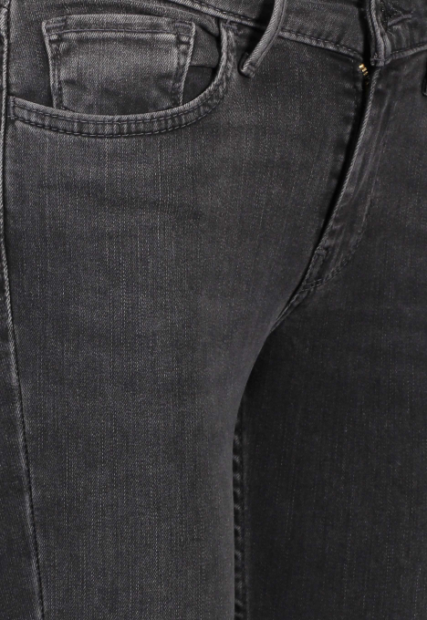 710 Mid Rise Super Skinny Jeans