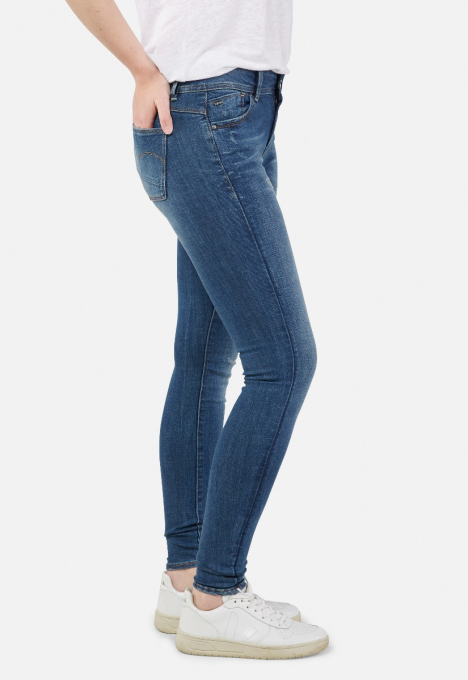 D15266 Lynn Mid Super Skinny Jeans