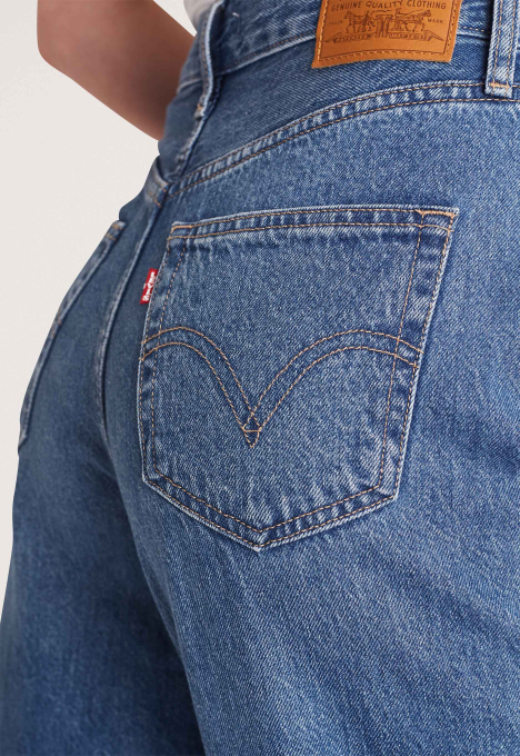 High Loose Tapered Jeans