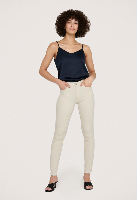 Blush Mid Skinny Jeans