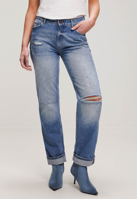Celest Straight Jeans