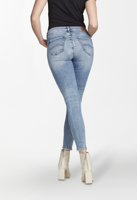 Nora 7/8 Skinny Jeans