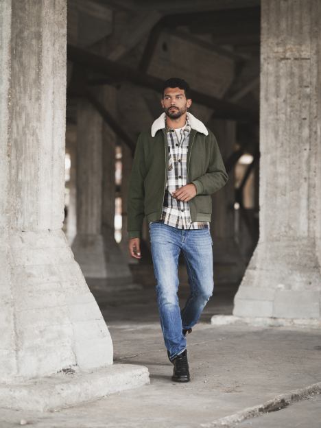 Lewis Jeans