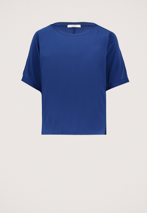 New Low-a T-shirt