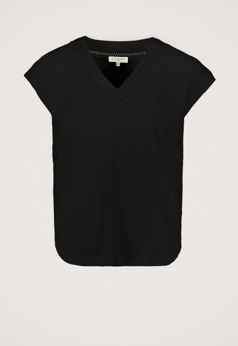 Suri T-shirt