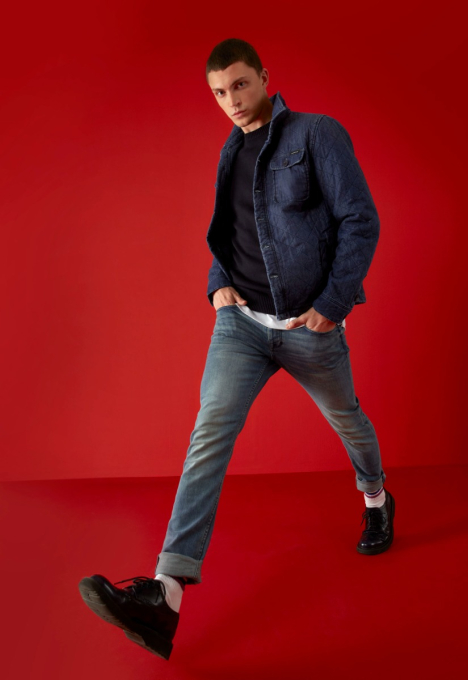 Riser Slim Fit Jeans
