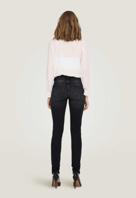 Blush Skinny Jeans