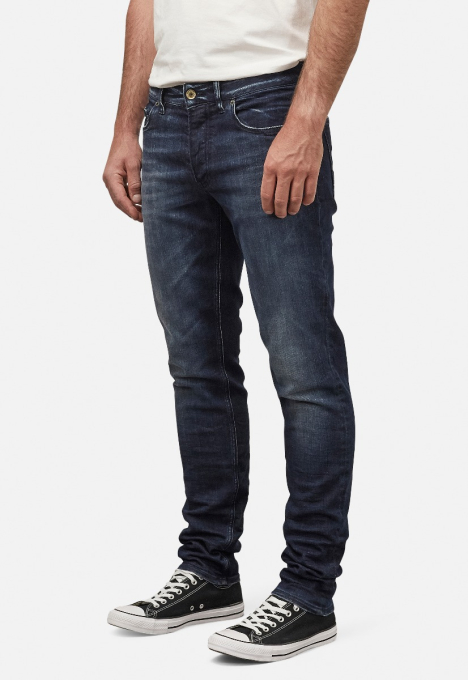 Porter Slim Tapered Jeans