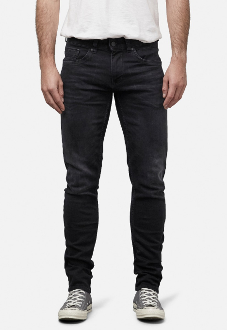 XV Slim Jeans