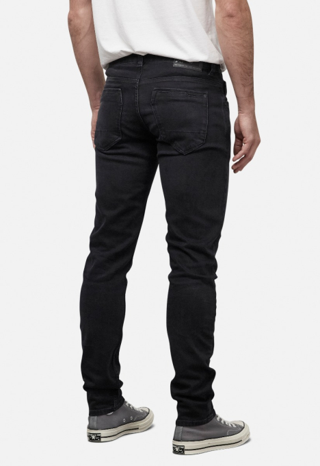 XV Slim Jeans