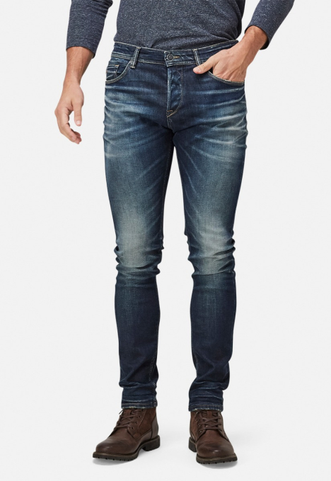 CTR205302 Korbin Tapered Jeans