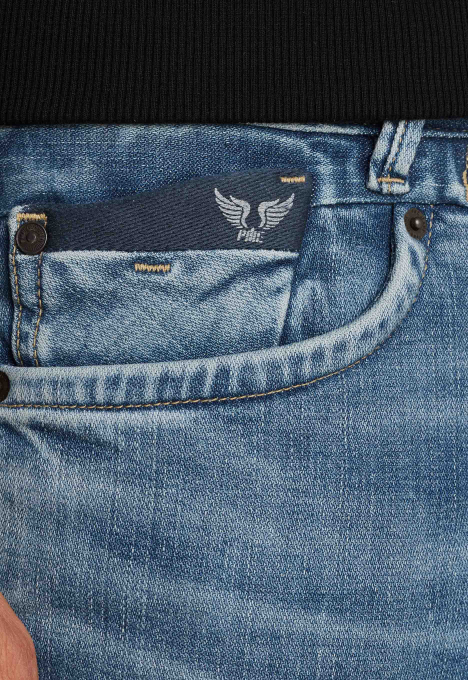 Commander 3.0 Relaxed Fit Jeans
