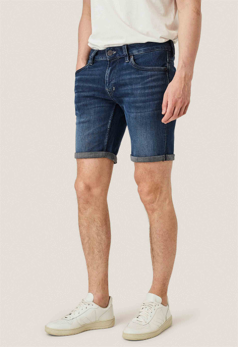 Nightflight Slim Short