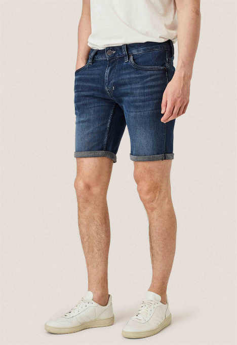 Nightflight Slim Short