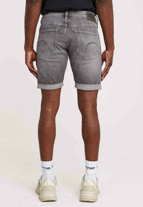 3301 Slim Short