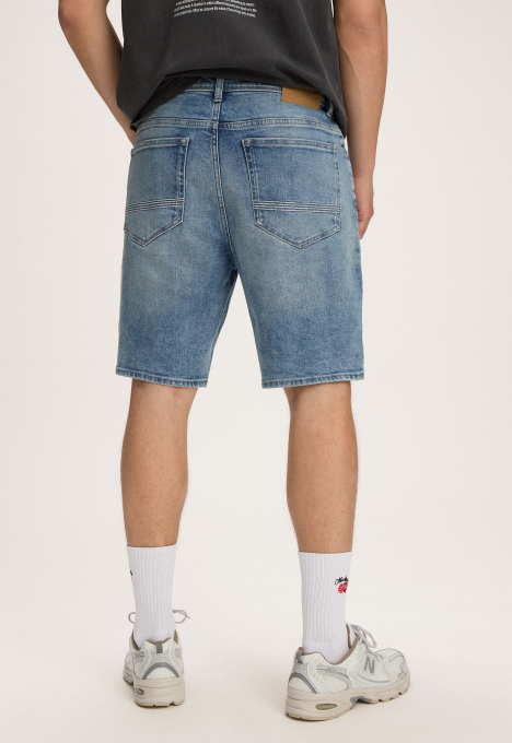 Madd Short