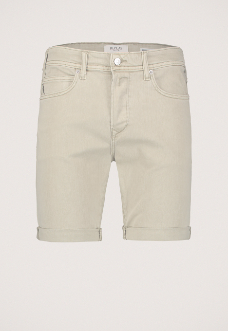 Tapered Short