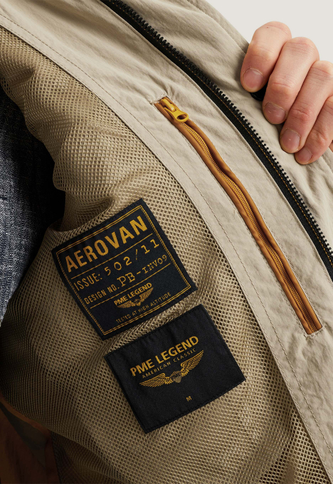 Aerovann Jas