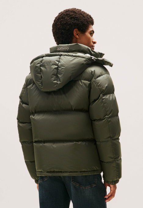  Alaska Down Puffer
