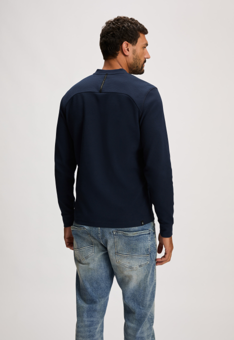 Gareth Longsleeve