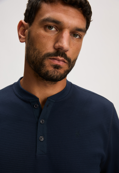 Gareth Longsleeve