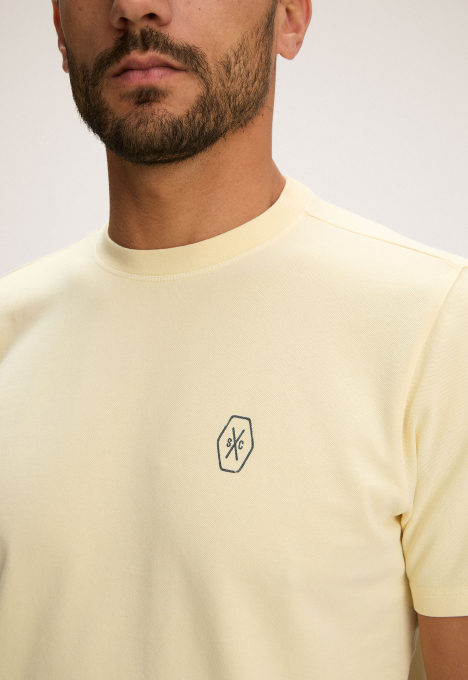 Feach T-Shirt