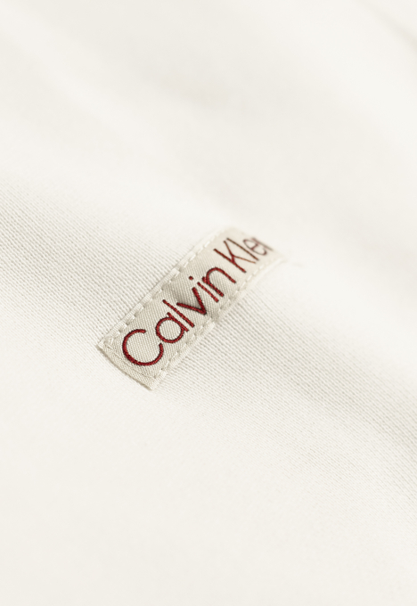 Label T-shirt
