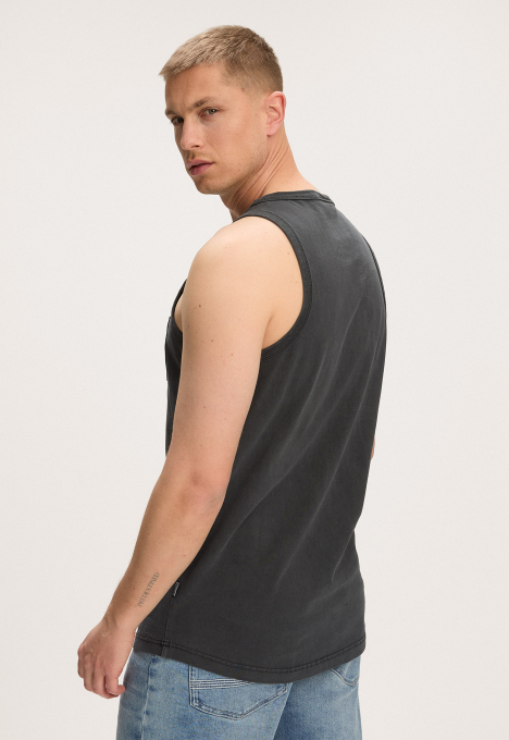 Moker T-Shirt